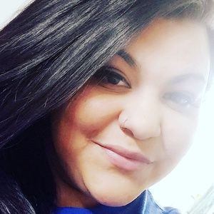 Meet your Posher, Alexi